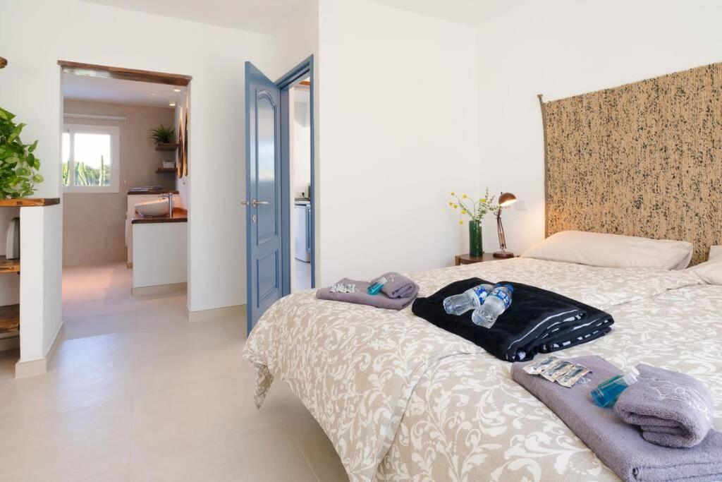 Luxurious Bungalow A2 In A Quiet Complex With Pool 100M From The Sea Charco del Palo Buitenkant foto